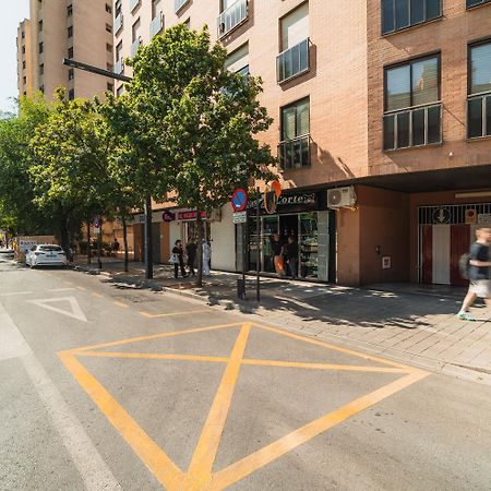 Constitucion Apartment - Free Parking กรานาดา ภายนอก รูปภาพ